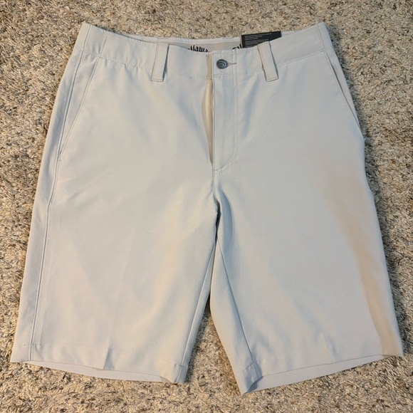 Callaway Men's Tan Flat Front Golf Shorts 30” Waist NWT - Picture 1 of 8